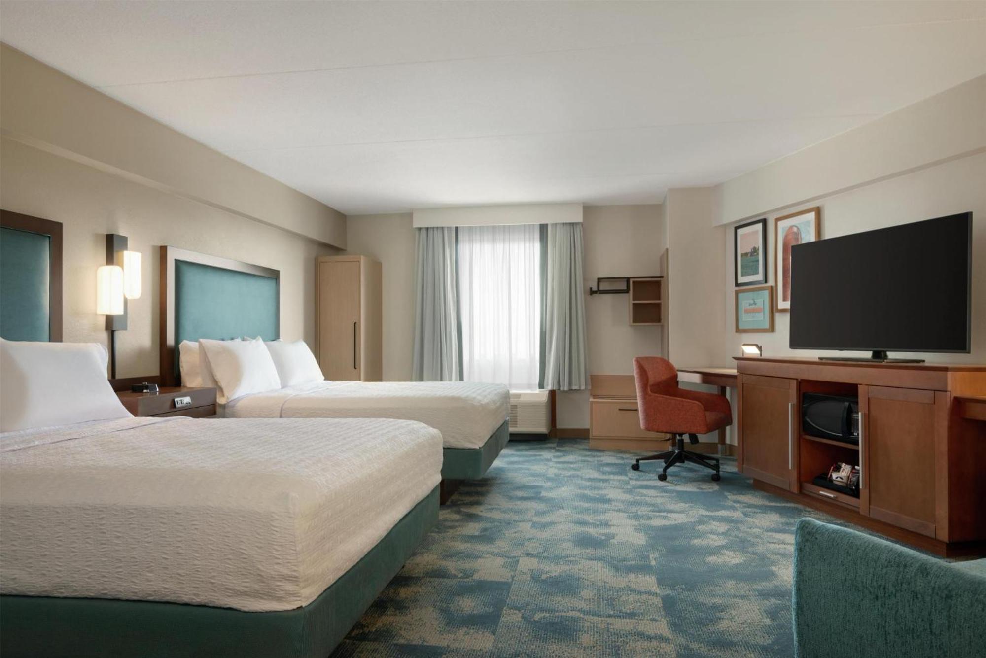 Queen Studio Suite with Two Queen Beds and Sofa Bed - Non-Smoking
